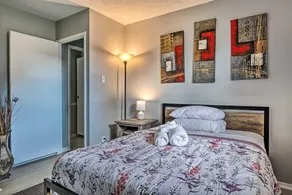 Cheerful Cozy Suite in speedway (NO parties) - Image 5