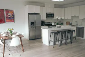Modern Retreat close to SF - Image 2