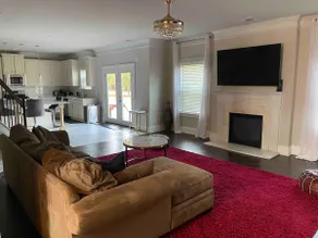 New Beautiful 5BR Lakefront Home… Enjoy the Peace! - Image 3