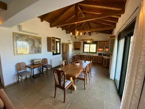 Sea view 3 bedroom house with swimming pool - Image 4