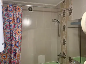 Cozy two-room apartment in Kyiv, old Podol - Image 4