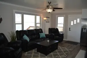 Lakefront Views, Free Water Sports!! - Image 4
