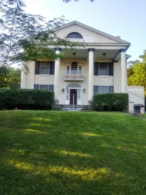 Mansion/ In-ground Pool near Mt Penn - Image 4