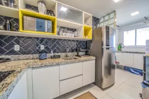 Beautiful 2 bedroom High Wall Condominium Club Resort - Image 3