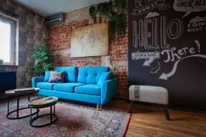 Top Centre Designer Vintage apartment - Image 2