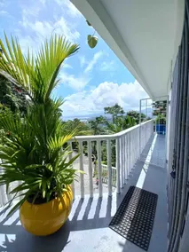 Peaceful 3BR Apartment with Mountain Views & Wi-Fi - Image 4