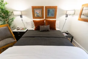 Location, Location, Location - Downtown Athens - Image 2