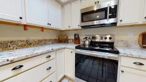 Snowcreek IV 638 Pet-Friendly, Quaint, Private Washer Dryer by RedAwning - Image 3