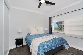 Long Jetty Lake House - Image 3