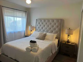 Cozy home, Pool access between Sea-word & Sixflags - Image 5