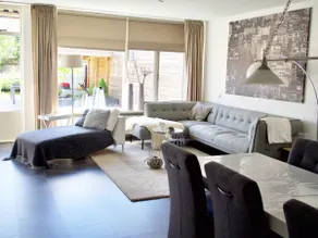 Renovated Waterfront Home in Leeuwarden - Image 4