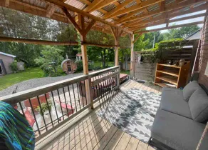 Village house - Image 4