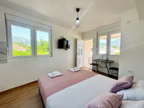 Studio Apt. with Panoramic Balcony - Image 3