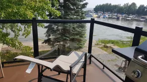 Stopover 109: Our large loft on Lake Champlain - Image 2