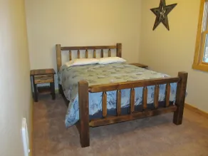 Mountain Man Cabin - Image 3