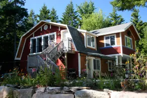 Acadia 1 bedroom! 5 minute walk into town - Image 2