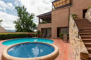 Cozy and Spacious in Prime Escazu+Views+Pool+AC - Image 3
