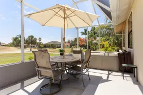 Stylish Golf Retreat w/ Hot Tub On The 18th Green - Image 3