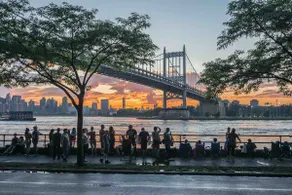 3BR Family Oasis Boho • LGA/ JFK • 15 Min City - Image 5