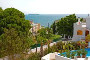 Town house located 200 metres from the beach - Image 4