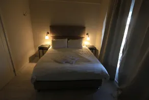 The Edge - Presidential Suite - Image 3