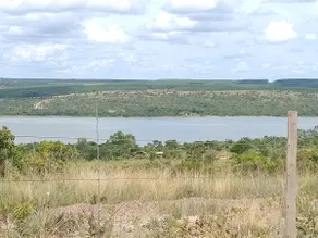 Comfortable house on the banks of the Três Marias Dam - Image 4