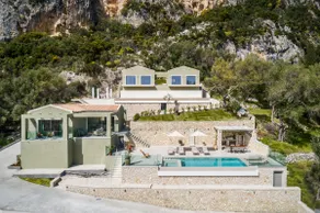paleo villas - Image 2