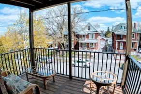 Reno'd 2 BD in Hintonburg Balcony & Parking - Image 4