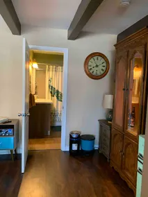Huge Cozy Studio - Image 4