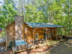 Lake Burton Cabin @ LaPrades | Hot Tub | Helen - Image 2