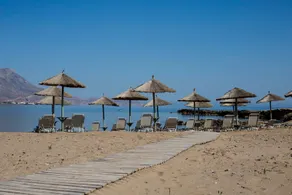 Mavros Molos Seaside deluxe Apartment - Image 5