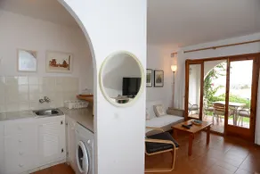 Apartment 'En Arenal En Castell' with Sea View, Shared Pool and Wi-Fi - Image 4
