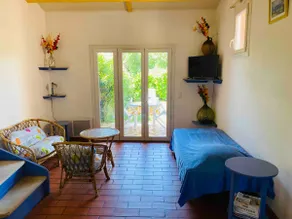Air-conditioned rental, swimming pool, fenced garden, dogs accepted, parking - Image 4
