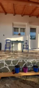 FULL ROOM WITH BEAUTIFUL VIEW - Image 4