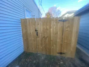 Pup Paradise - Privacy Fence! - Image 3
