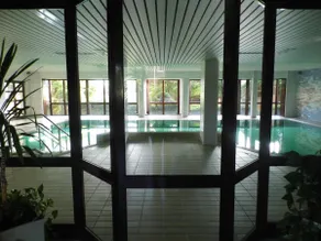 Traveloge mit SCHWIMMBAD und SAUNA - Image 4