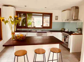 Beautiful boutique bohemian beach house - Image 4