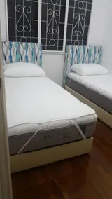 3Rooms 10pax MC 5 star hotel Sofa&Bed MRT McD Axiata - Image 4