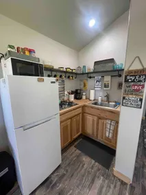 Country Cottage - Image 5