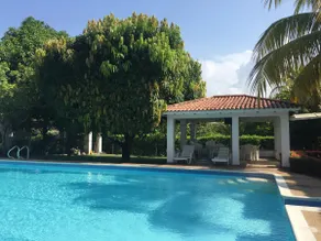 House with a large private pool in a condominium - Image 5