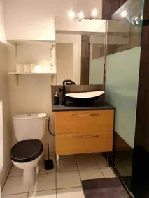 Beautiful quiet apartment with garden - Image 5