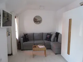 BEAUTIFUL 2-ROOM CENTRE VALBERG - Image 2