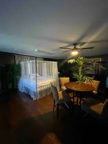 Woodsy Loft near I-10 - Image 3