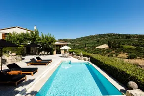 A Grand Estate, with 2 Pools, Gym & Tennis Court - Image 2