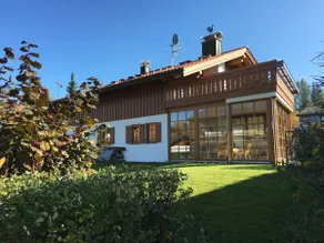 Cozy vacation home with sauna & conservatory - Image 2