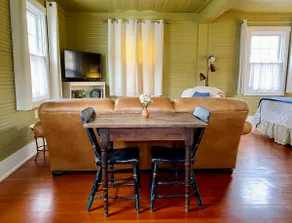 The Cottage at Maple Hill - Image 5