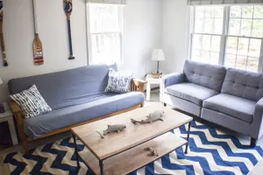 Experience Cape Cod Beaches: Charming 4-bedroom just a 10min stroll to the beach - Image 2