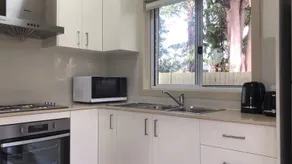 Modern granny flat, relax to the sound of nature - Image 3