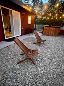 Modern Cabin with Private Jacuzzi - Casa de Manzanita - Image 5