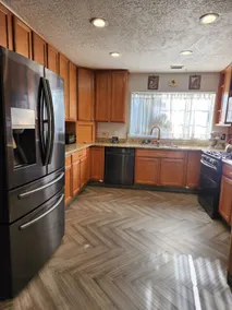 Family-friendly home in Uptown - Image 4
